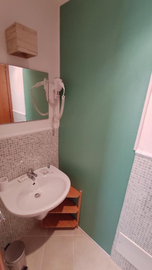 Hotel Nell'Azzurro Cagliari Exterior foto
