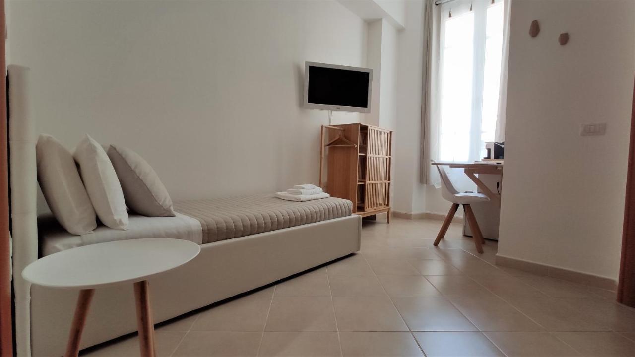 Hotel Nell'Azzurro Cagliari Exterior foto